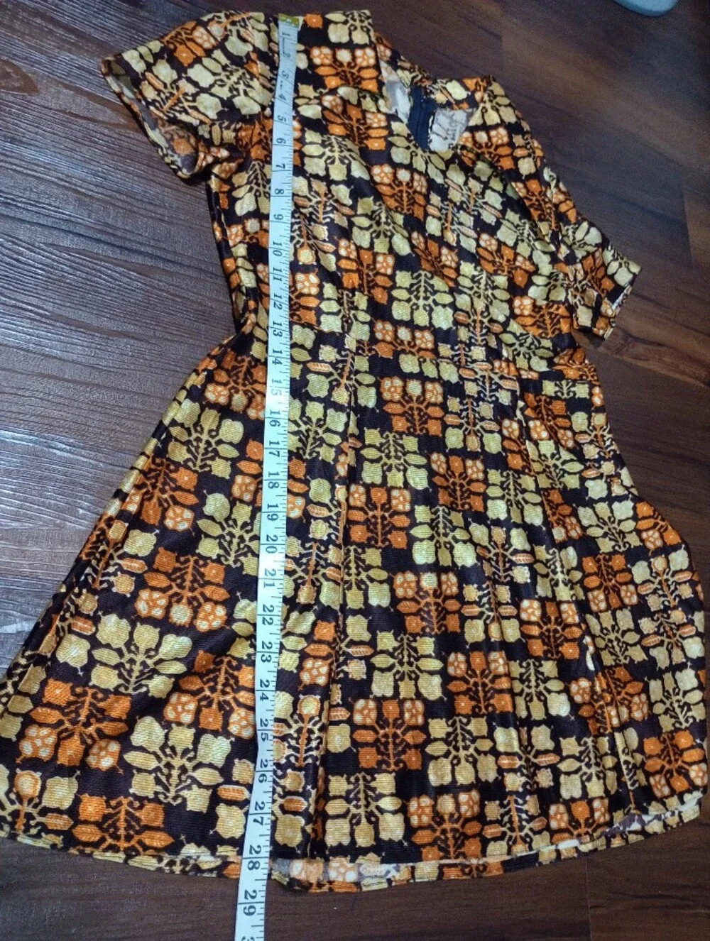 Vintage 60s collared